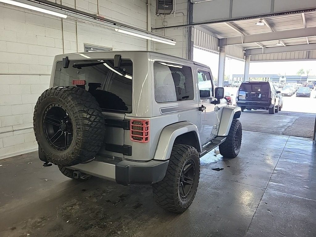 2018 Jeep Wrangler Sahara photo 3