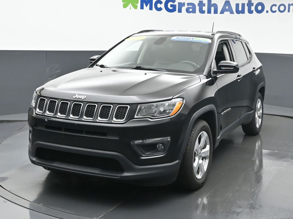 2019 Jeep Compass Latitude photo 3