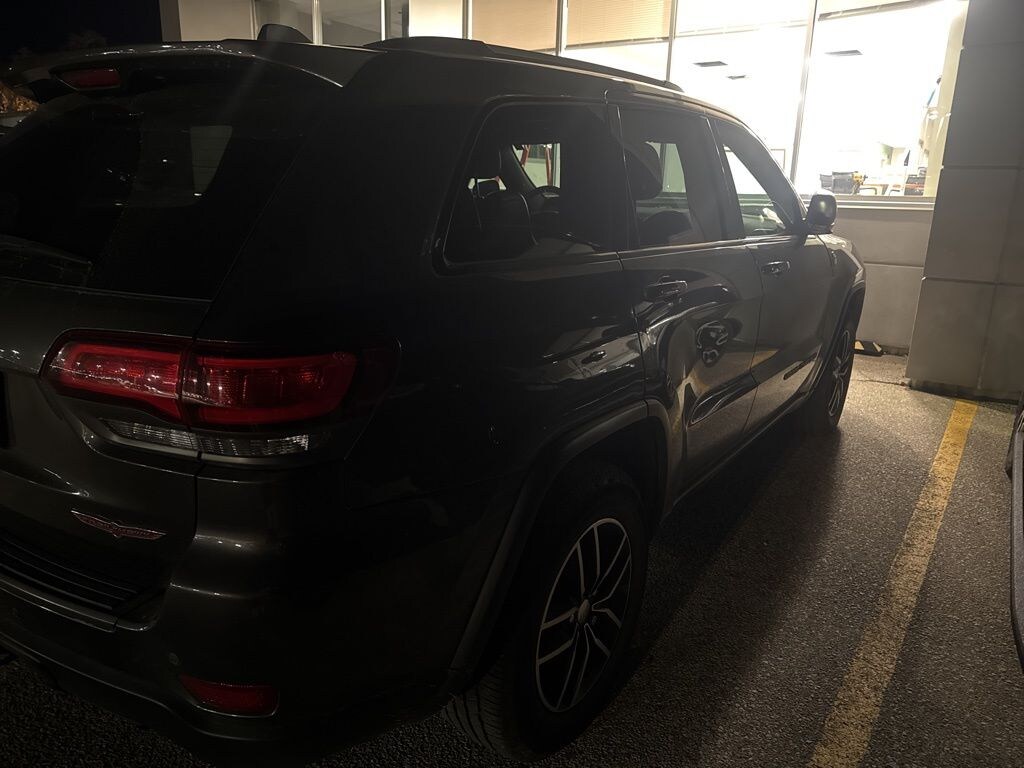 Used 2017 Jeep Grand Cherokee Trailhawk SUV