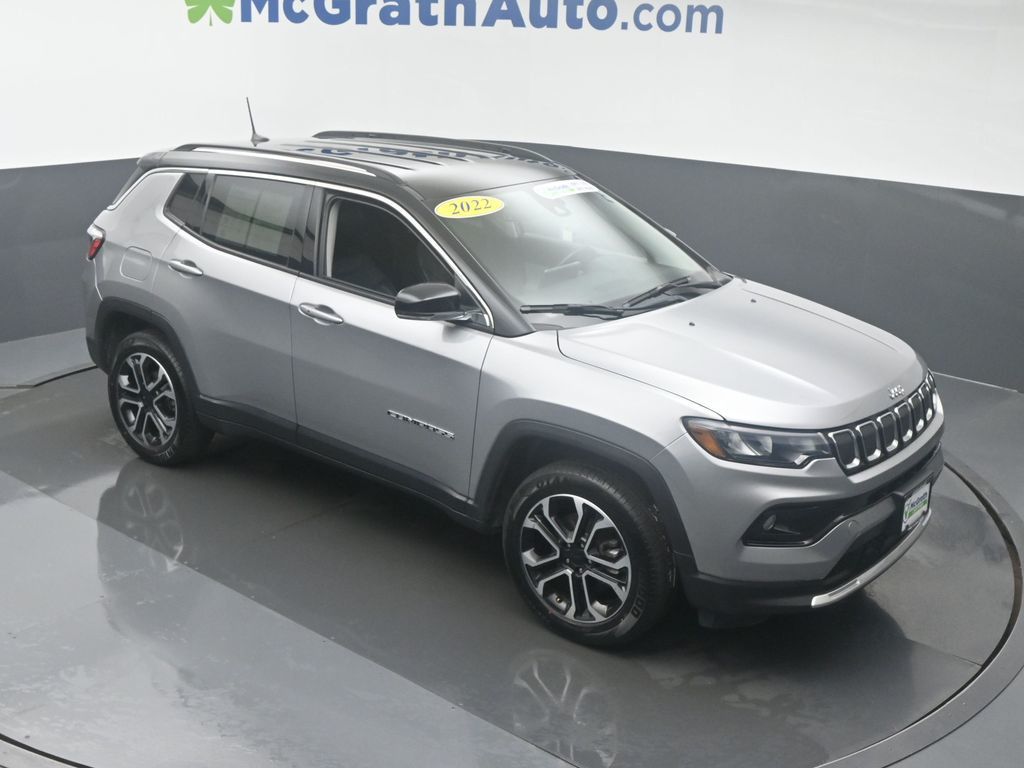 2022 Jeep Compass Limited photo 2