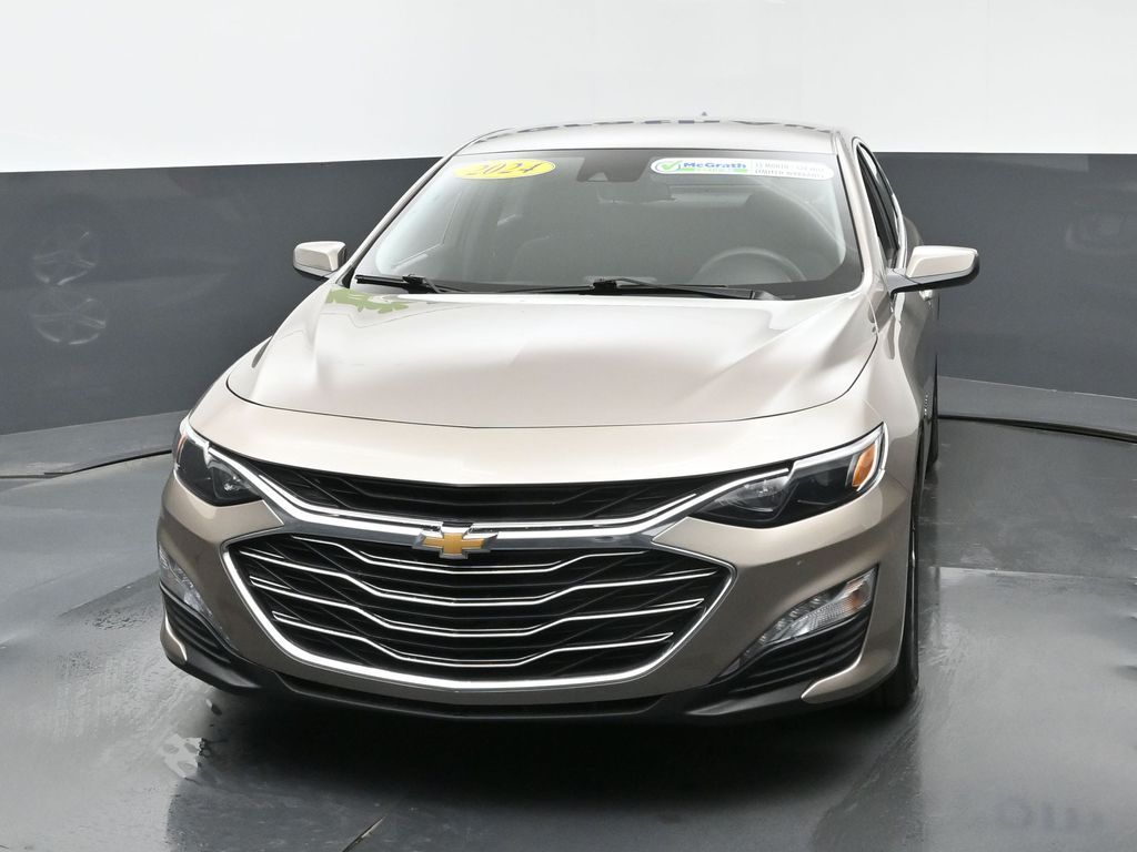 2024 Chevrolet Malibu 1LT photo 4