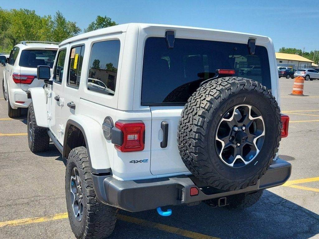2022 Jeep Wrangler Unlimited Rubicon 4xe photo 3