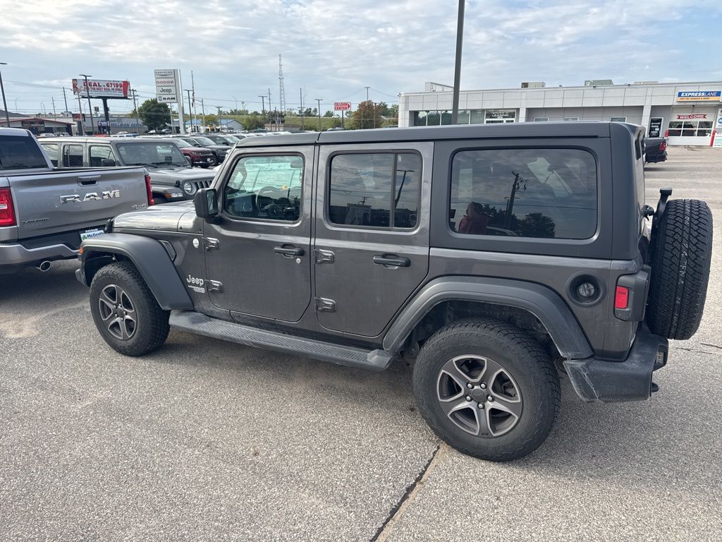 2018 Jeep Wrangler Unlimited Sport S photo 3