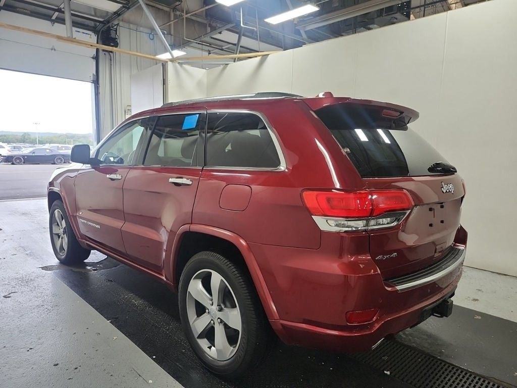 2014 Jeep Grand Cherokee Overland photo 2