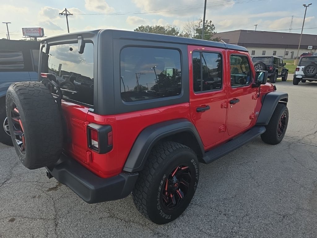 2019 Jeep Wrangler Unlimited Sport S photo 3