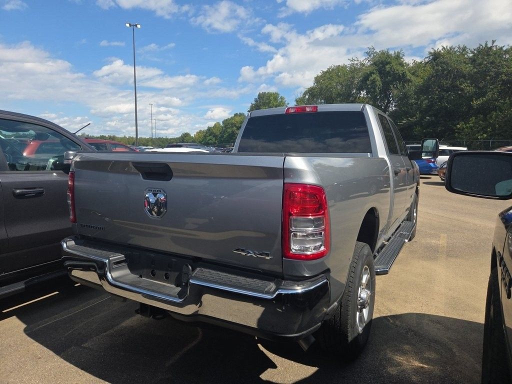 2024 Ram 2500 Big Horn photo 2