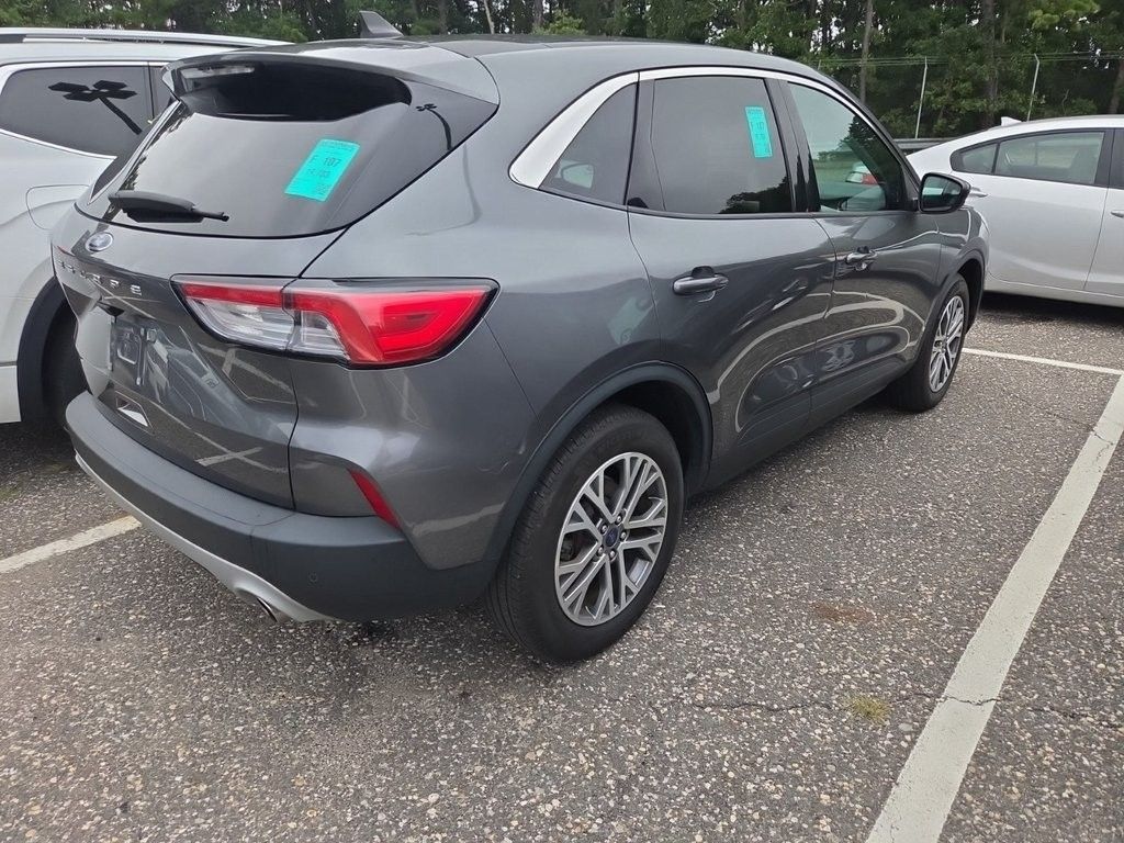 2022 Ford Escape SEL photo 3