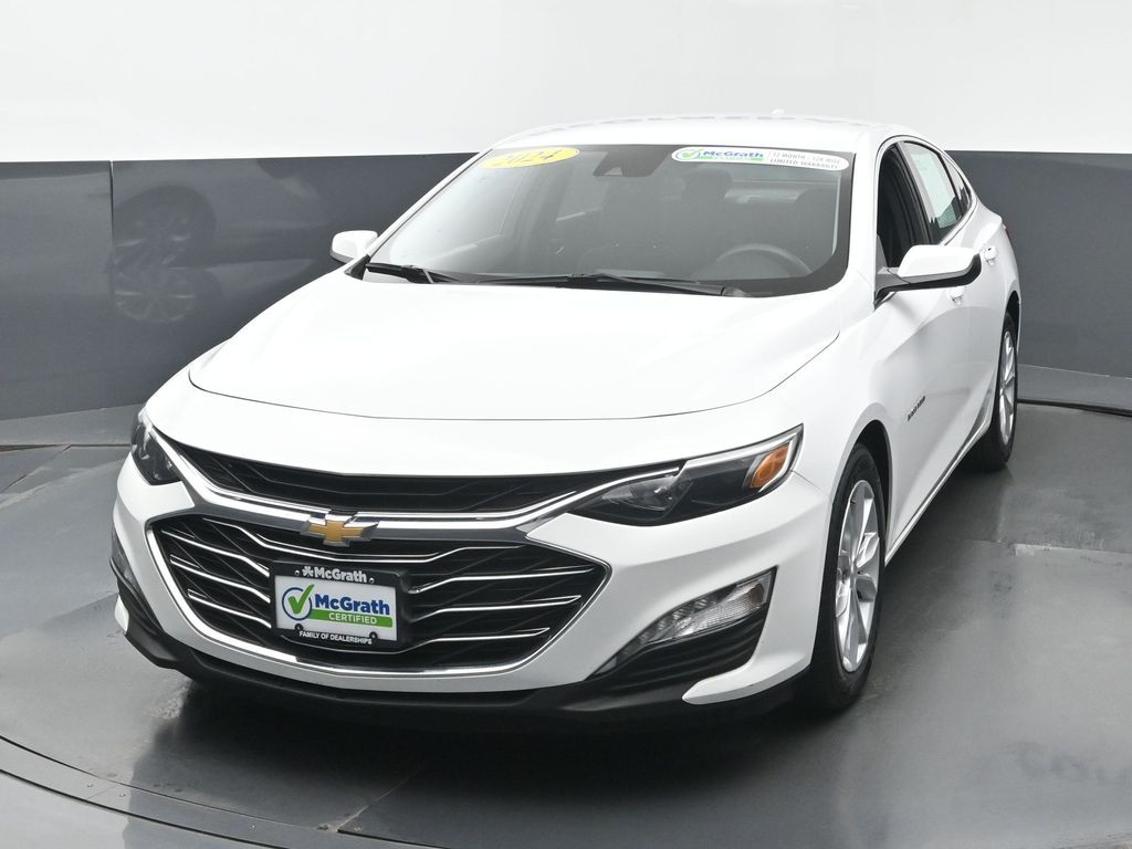 2024 Chevrolet Malibu 1LT photo 4