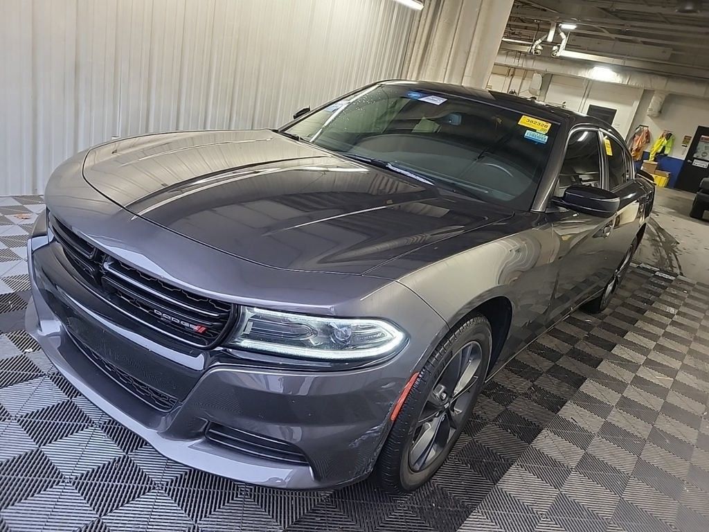 2023 Dodge Charger SXT photo 2