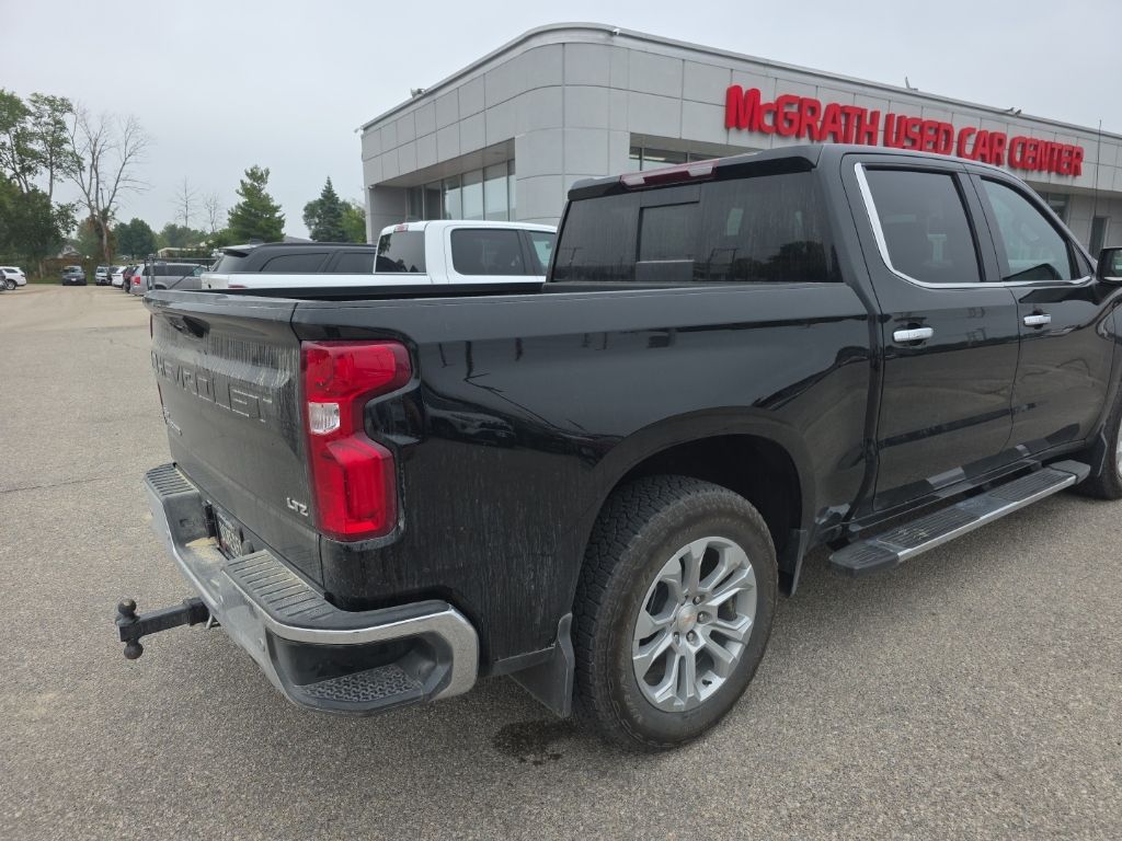 2025 Chevrolet Silverado 1500 LTZ photo 2