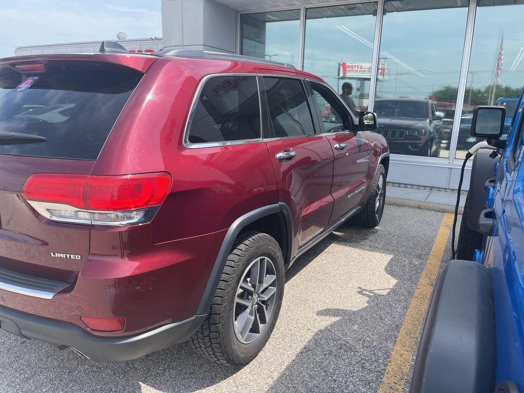 2018 Jeep Grand Cherokee Limited photo 3