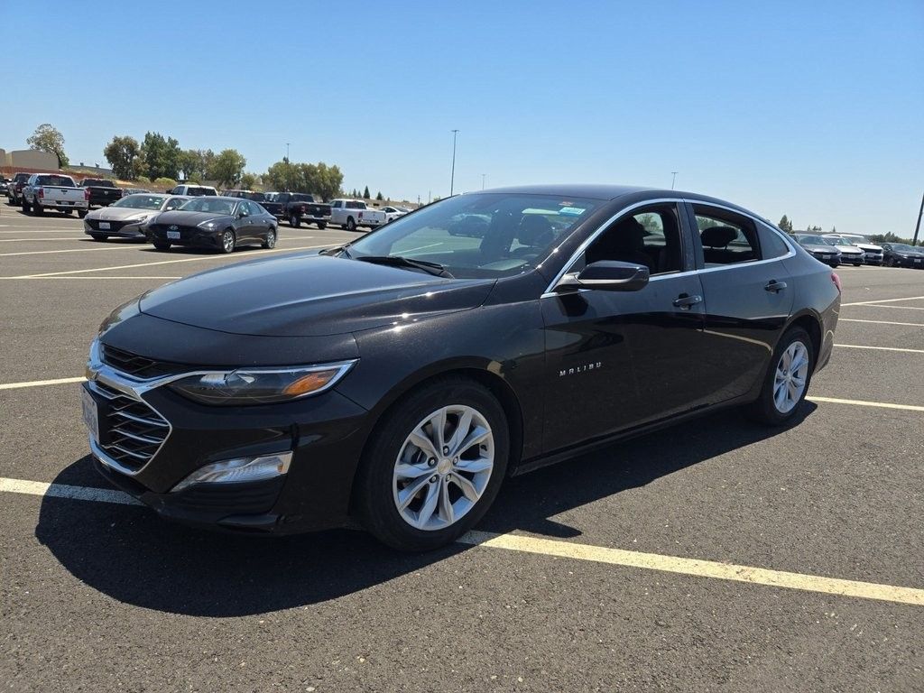 2024 Chevrolet Malibu 1LT photo 4