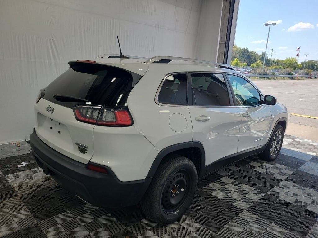 2020 Jeep Cherokee Latitude photo 2