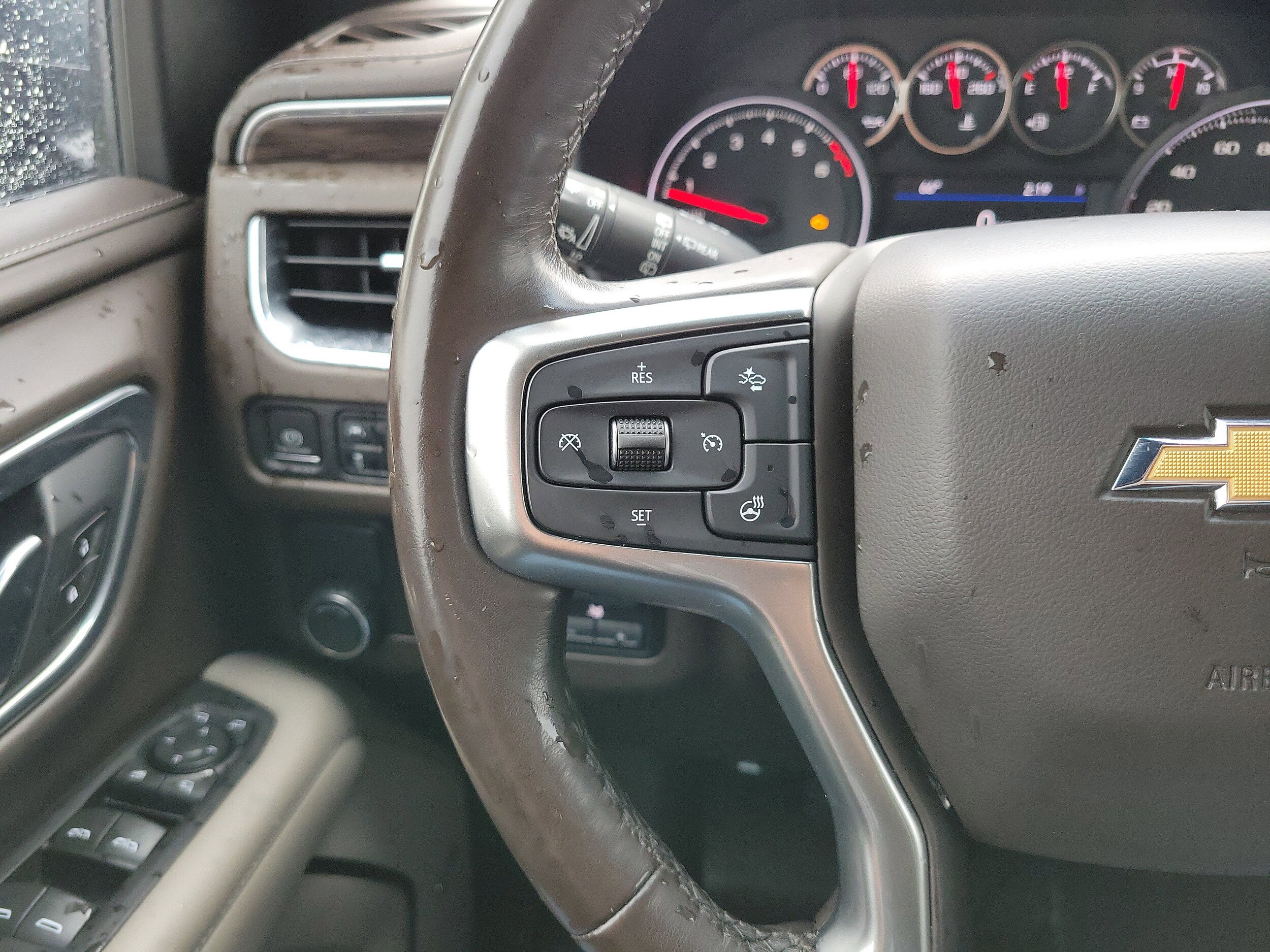 2021 Chevrolet Tahoe LT - Photo 21