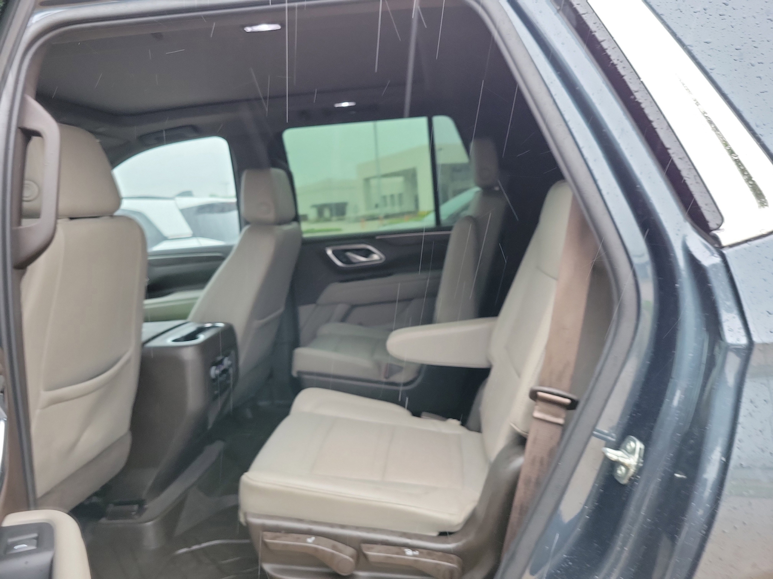 2021 Chevrolet Tahoe LT - Photo 10