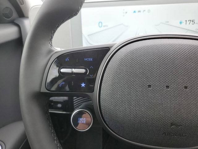 2024 Hyundai IONIQ 5 SEL - Photo 18
