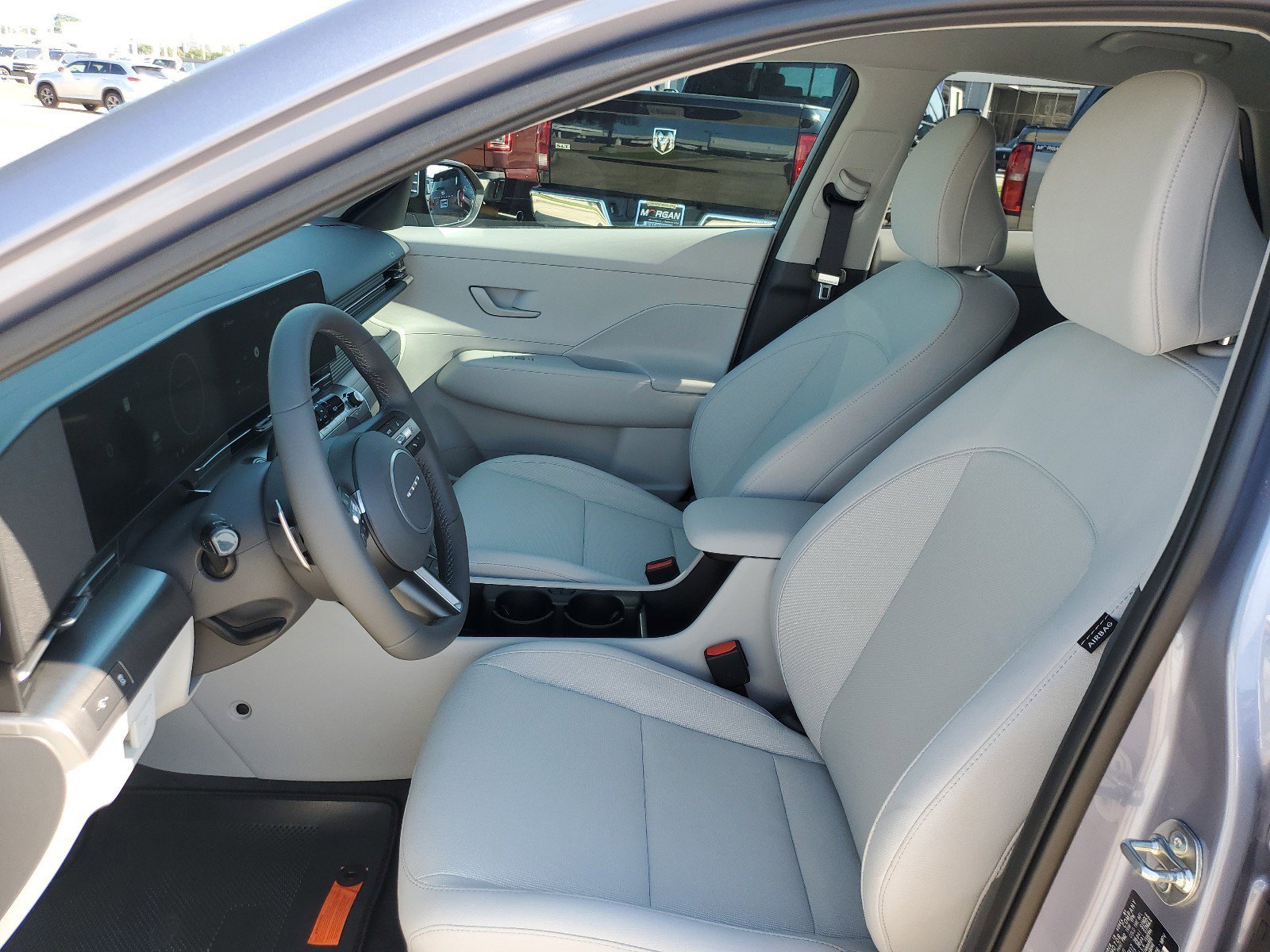2024 Hyundai Kona EV SEL - Photo 13
