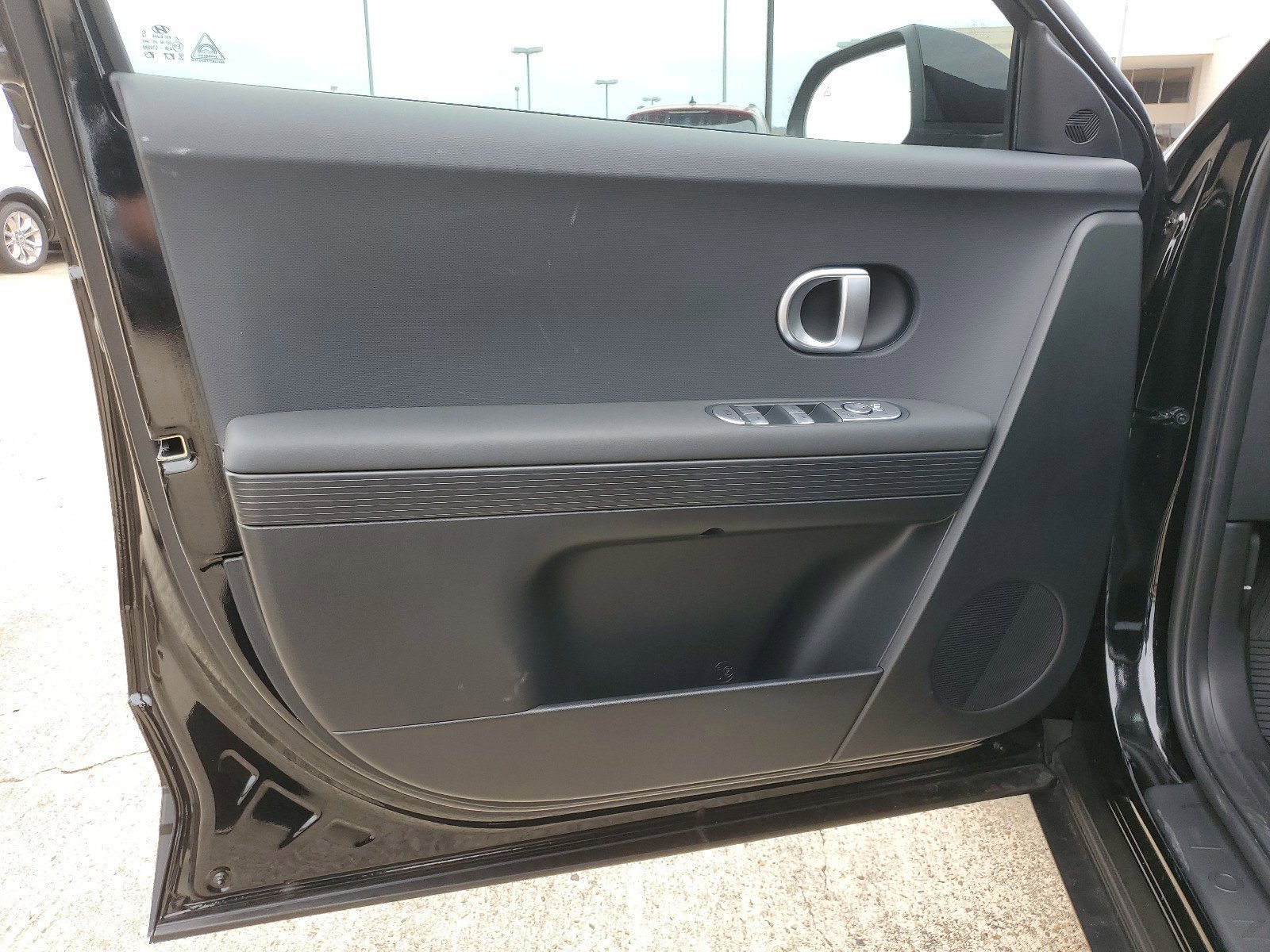 2024 Hyundai IONIQ 5 SEL - Photo 12