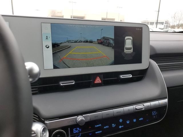 2024 Hyundai IONIQ 5 SEL - Photo 16