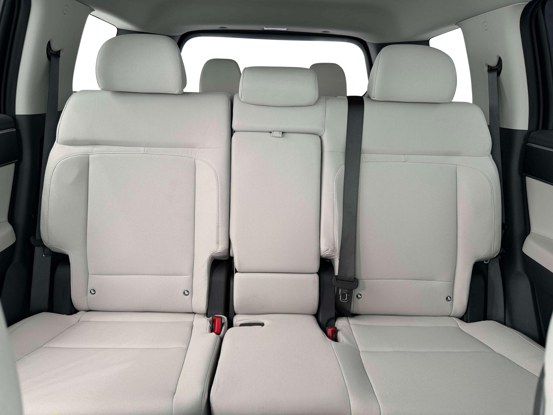 2026 Hyundai Santa Fe SE - Photo 16