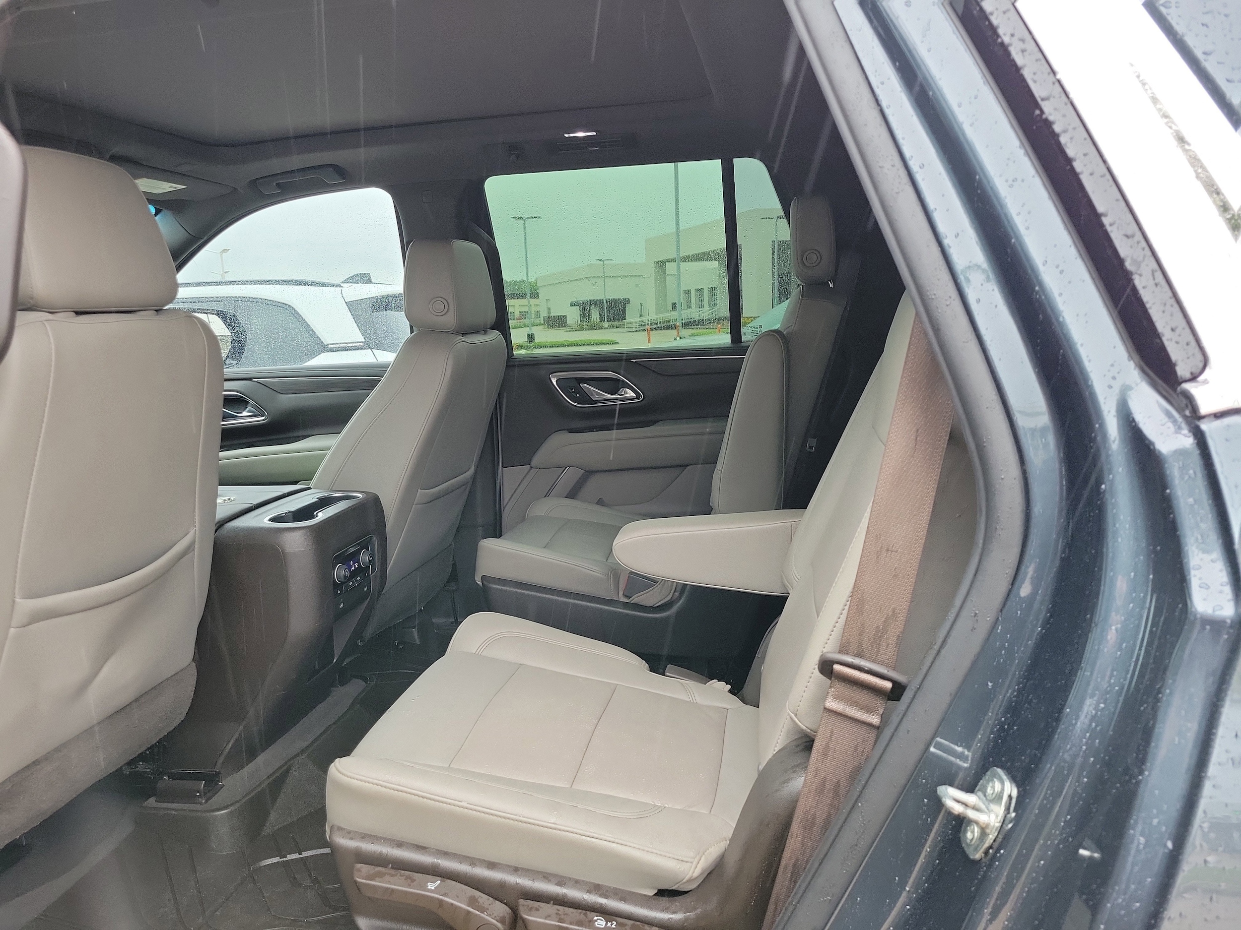 2021 Chevrolet Tahoe LT - Photo 11