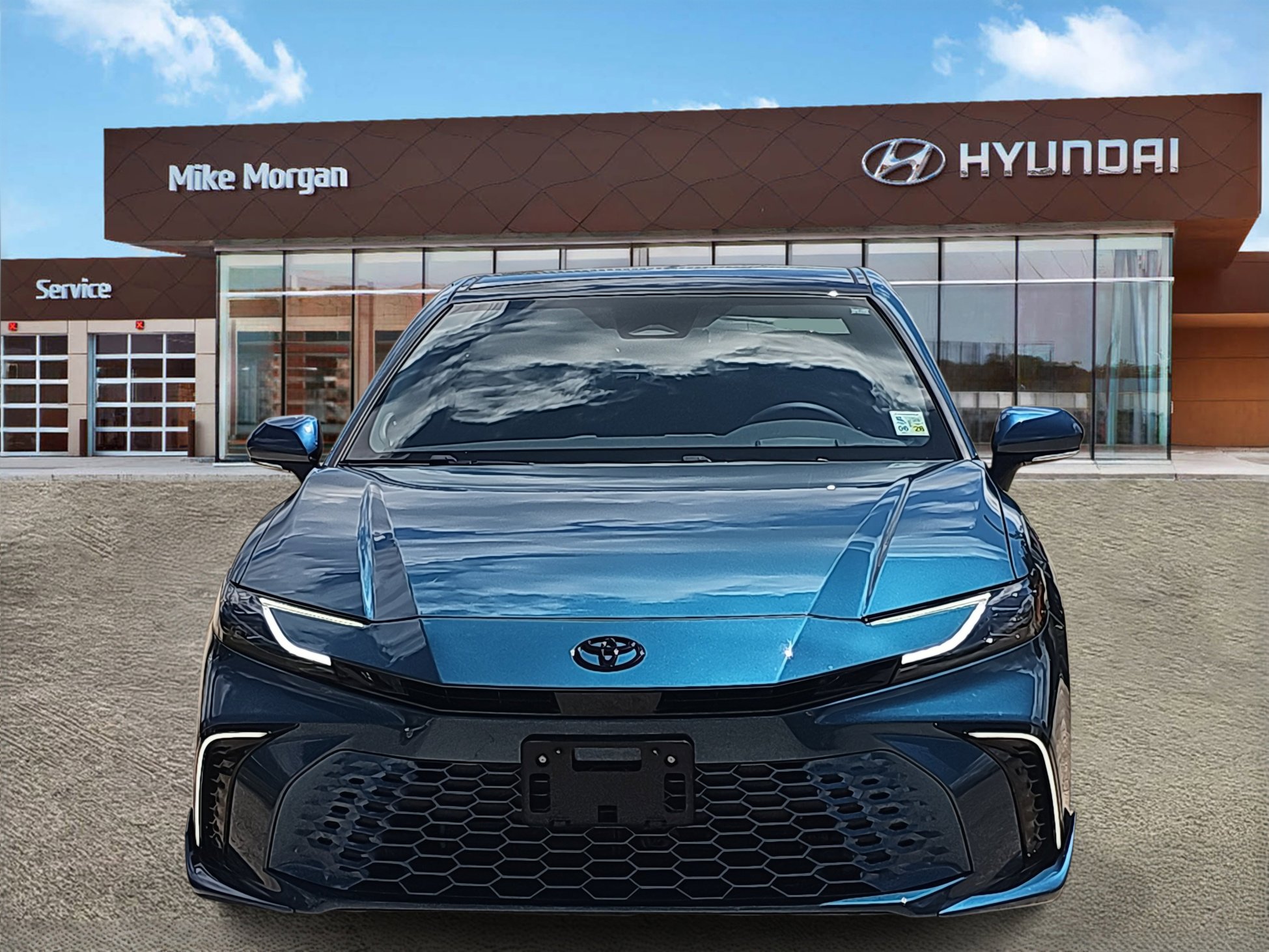 2025 Toyota Camry XSE photo 2