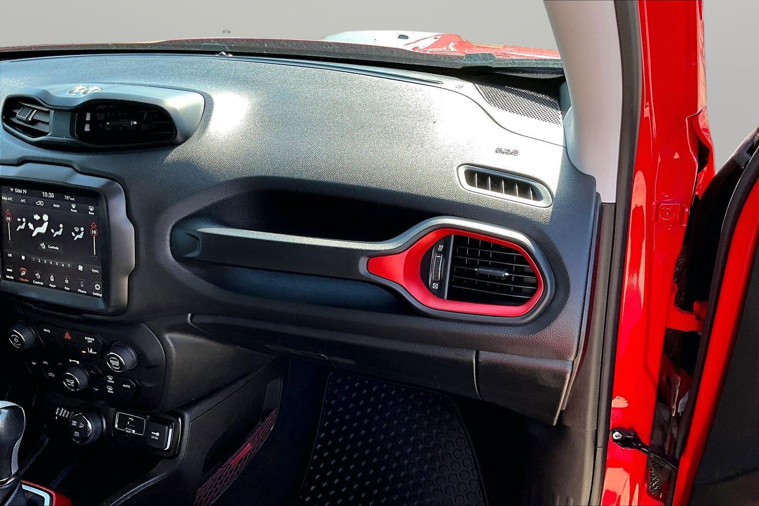 2022 Jeep Renegade Trailhawk - Photo 21