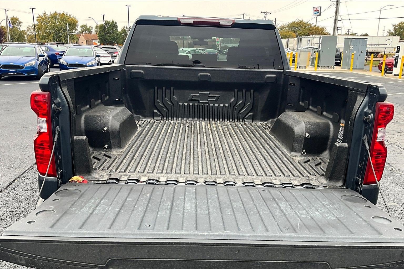 2021 Chevrolet Silverado 1500 LT - Photo 18