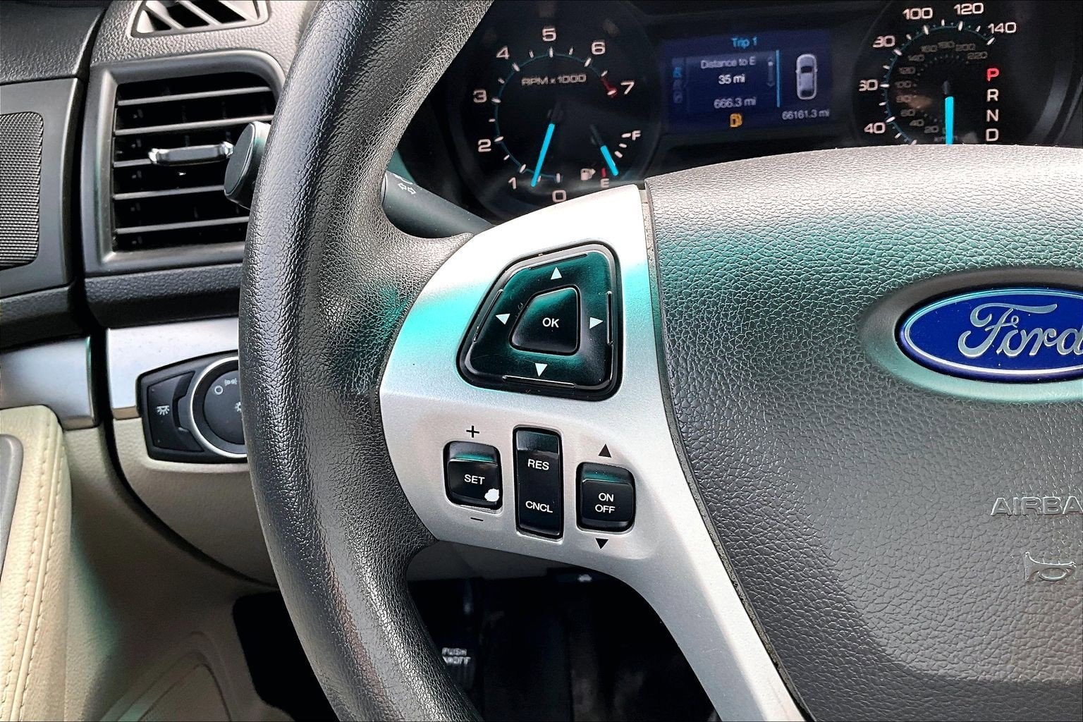 2014 Ford Explorer Base - Photo 22