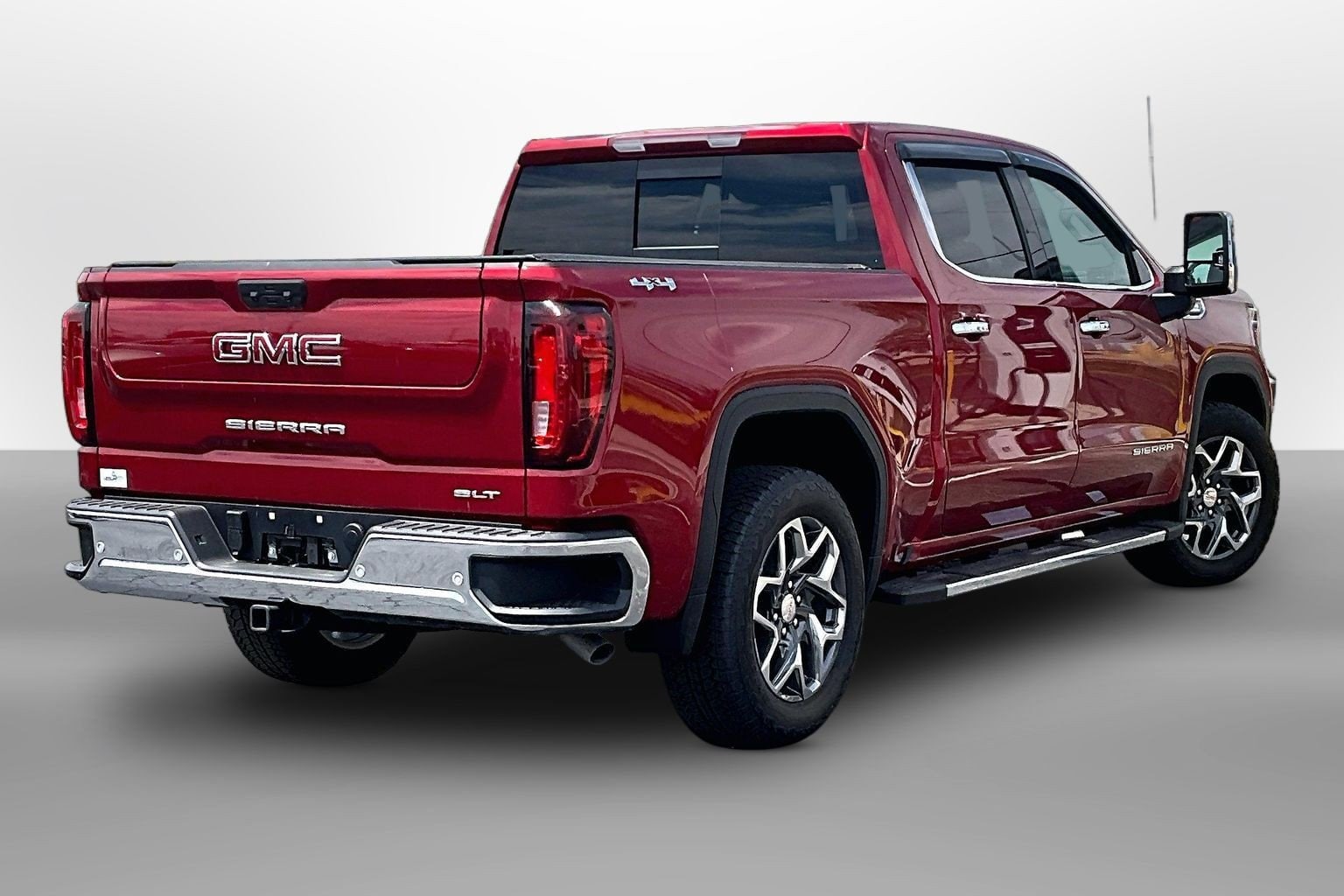2026 GMC Sierra 1500 SLT - Photo 11