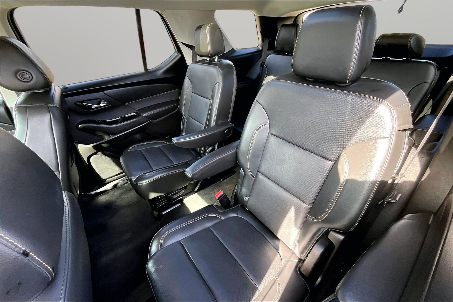 2020 Chevrolet Traverse Premier - Photo 18