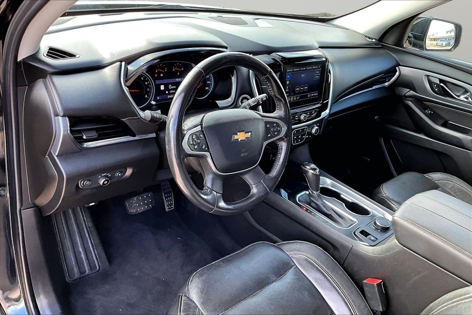 2020 Chevrolet Traverse Premier - Photo 21