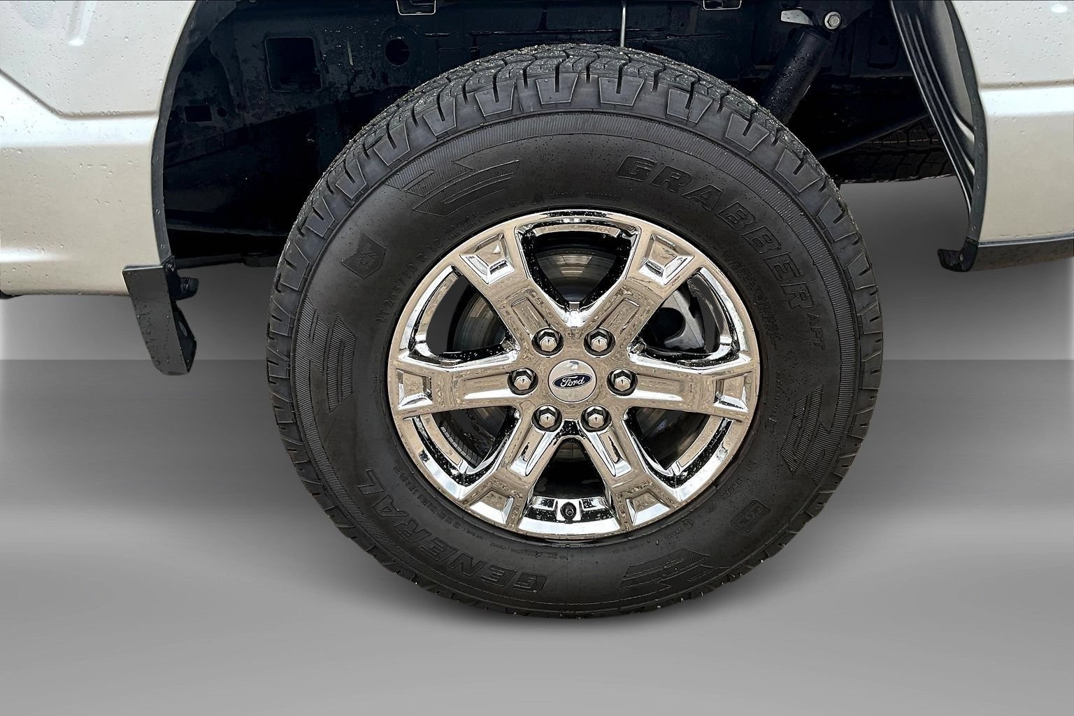 2023 Ford F-150 XLT - Photo 9