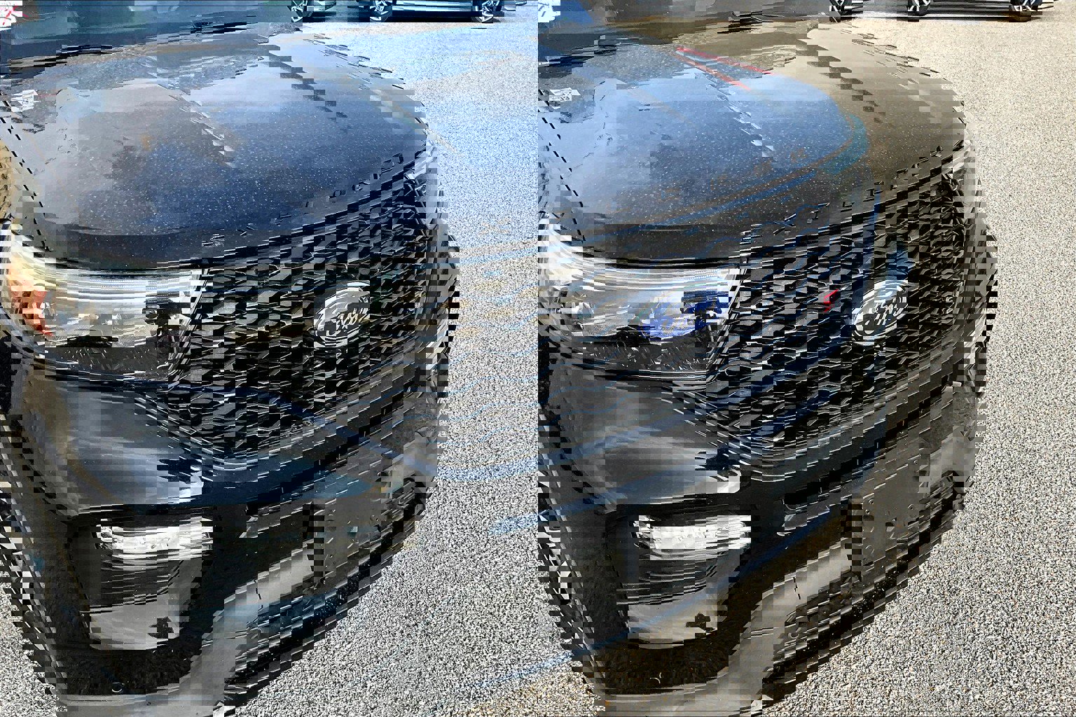 2020 Ford Explorer ST photo 2