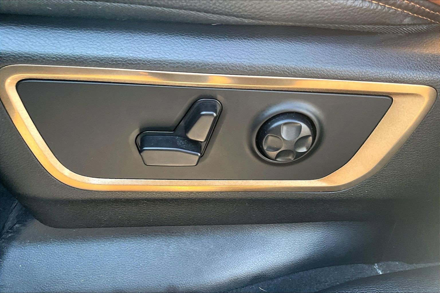 2023 RAM Ram 1500 Pickup Longhorn - Photo 33