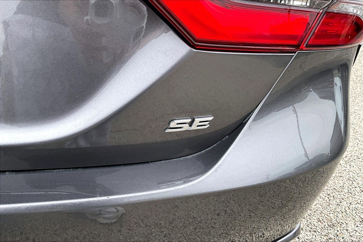 2024 Toyota Camry SE - Photo 8