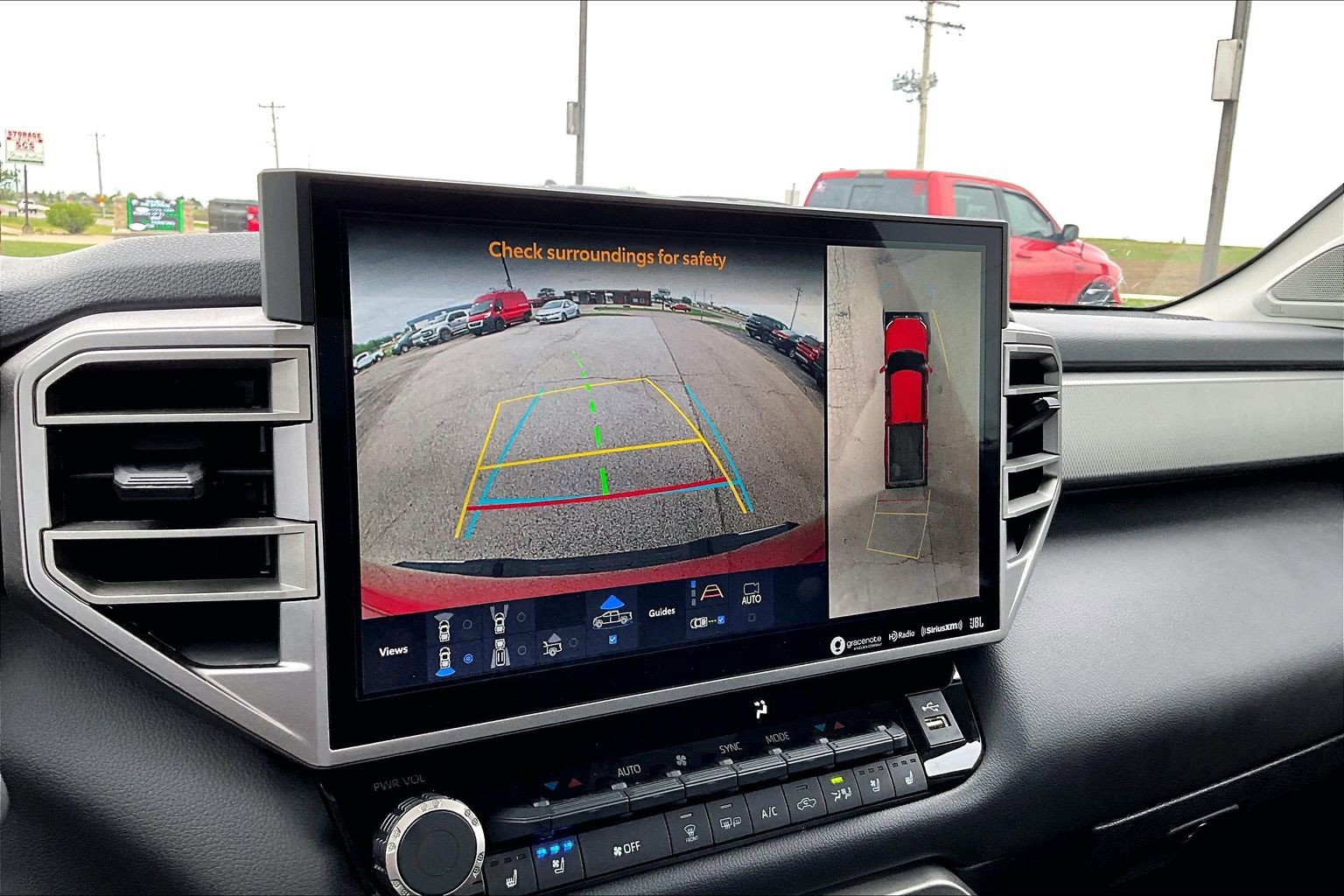 2024 Toyota Tundra Limited - Photo 30
