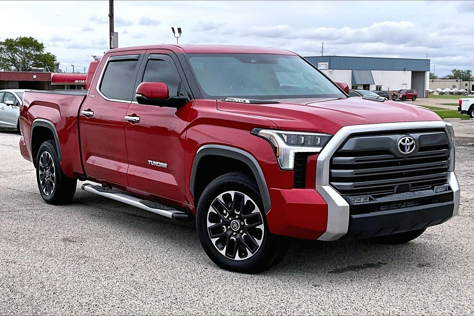 2024 Toyota Tundra Limited - Photo 38