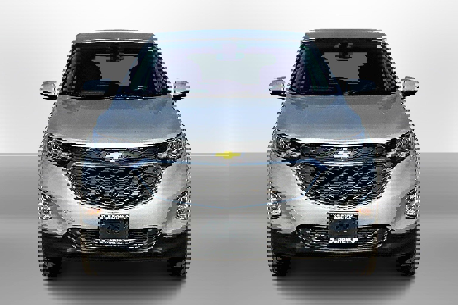 2019 Chevrolet Equinox LT photo 2