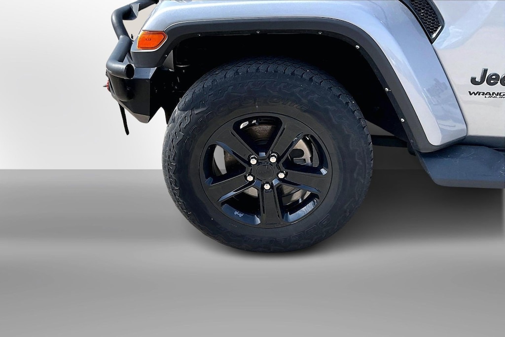 Used 2021 Jeep Wrangler Unlimited Sahara Altitude SUV