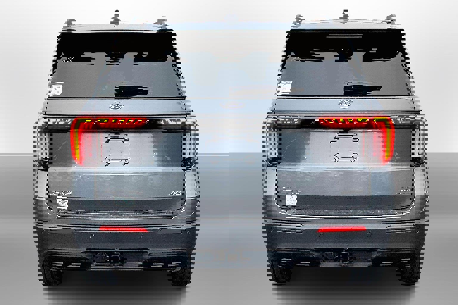 2026 Ford Explorer photo 3