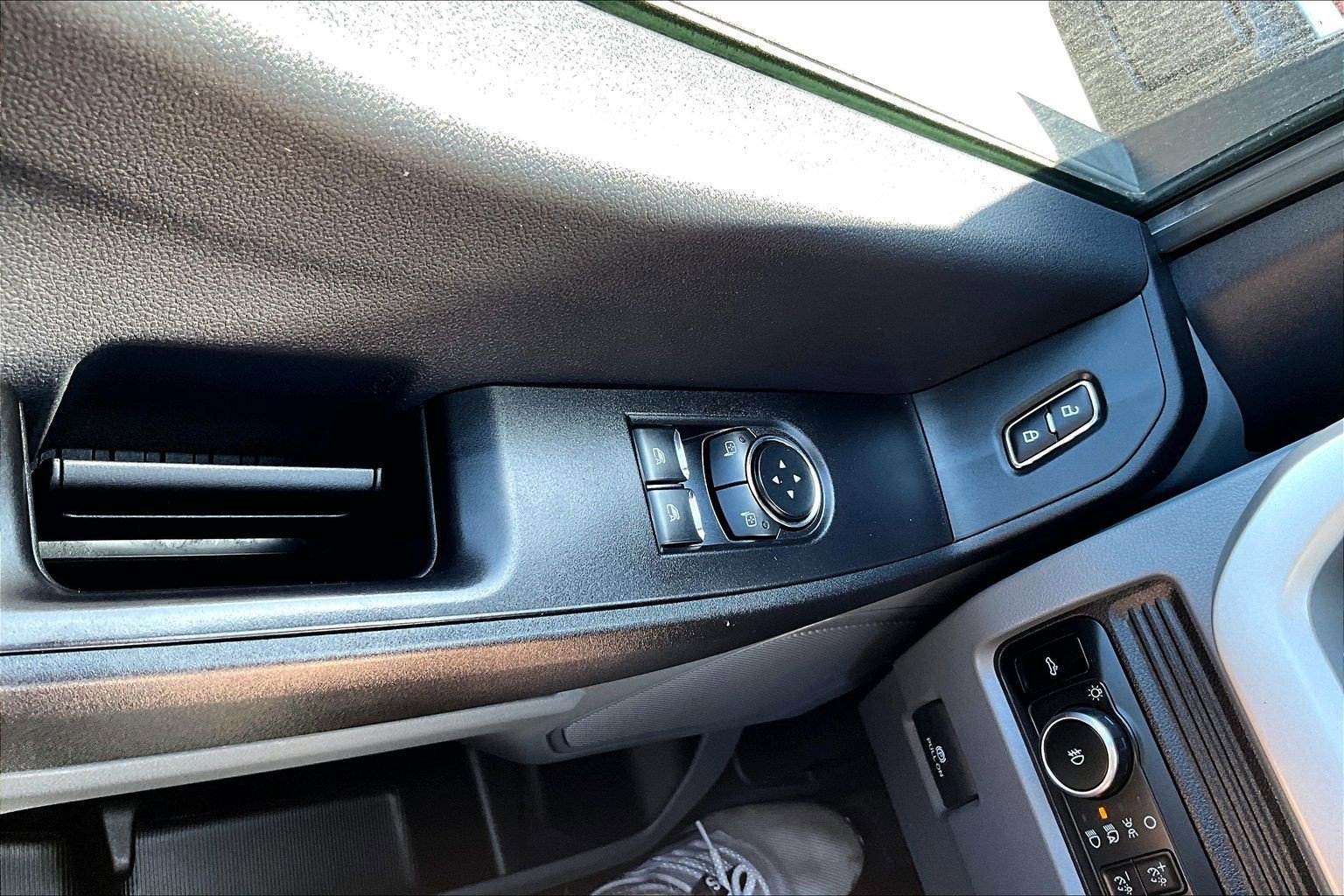 2024 Ford F-250 Super Duty XL - Photo 31