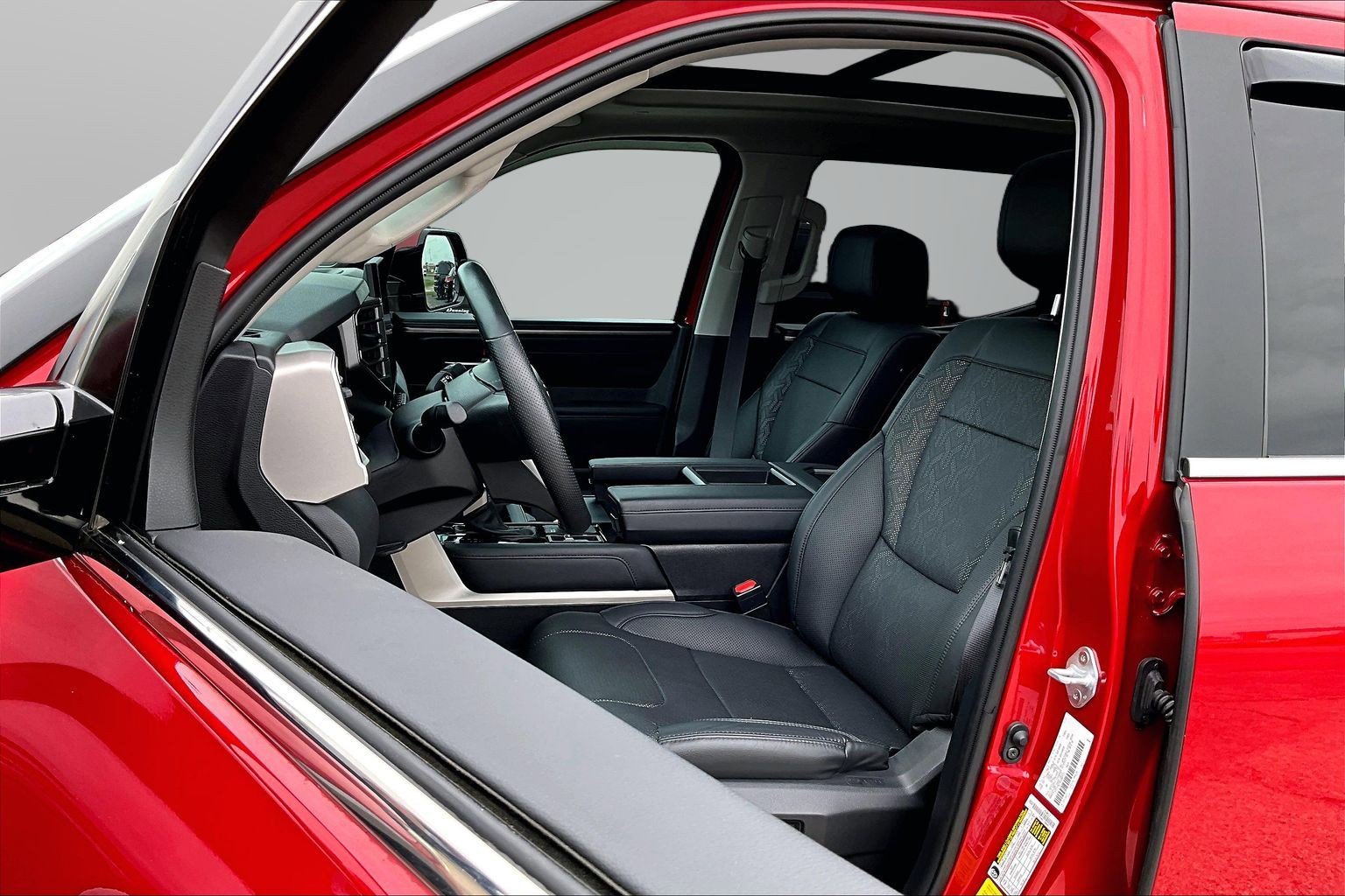 2024 Toyota Tundra Limited - Photo 16
