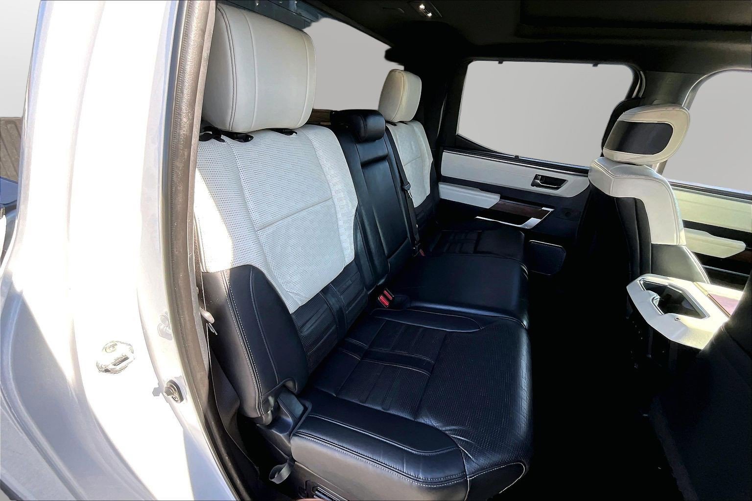 2023 Toyota Tundra Capstone - Photo 16