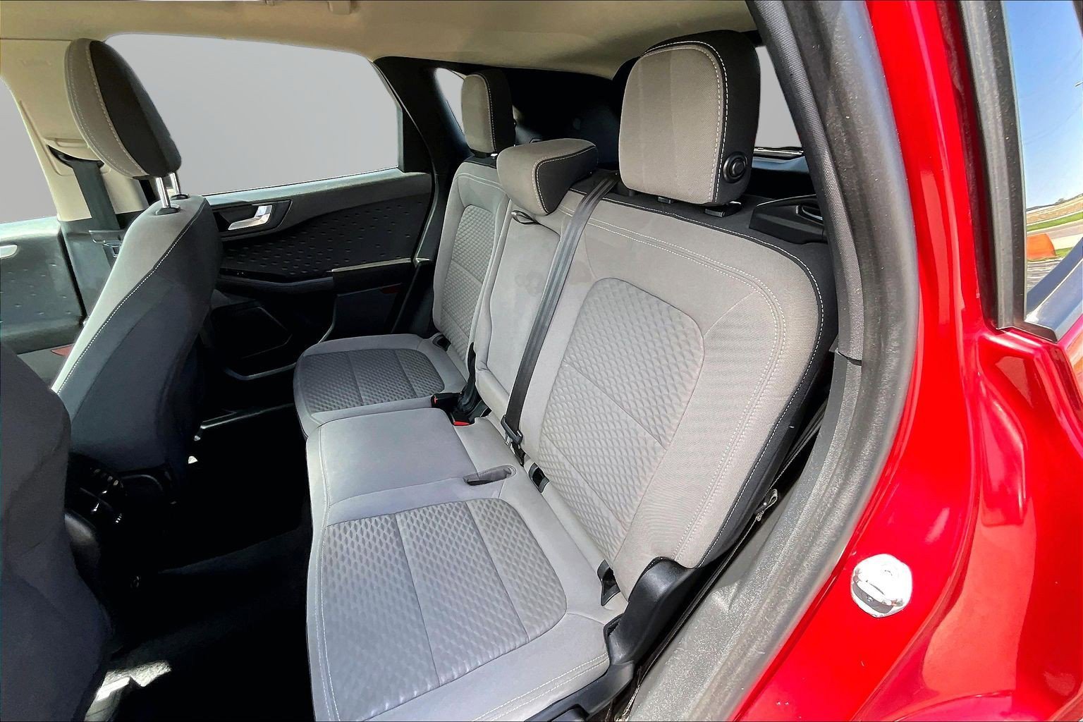 2020 Ford Escape SE - Photo 18