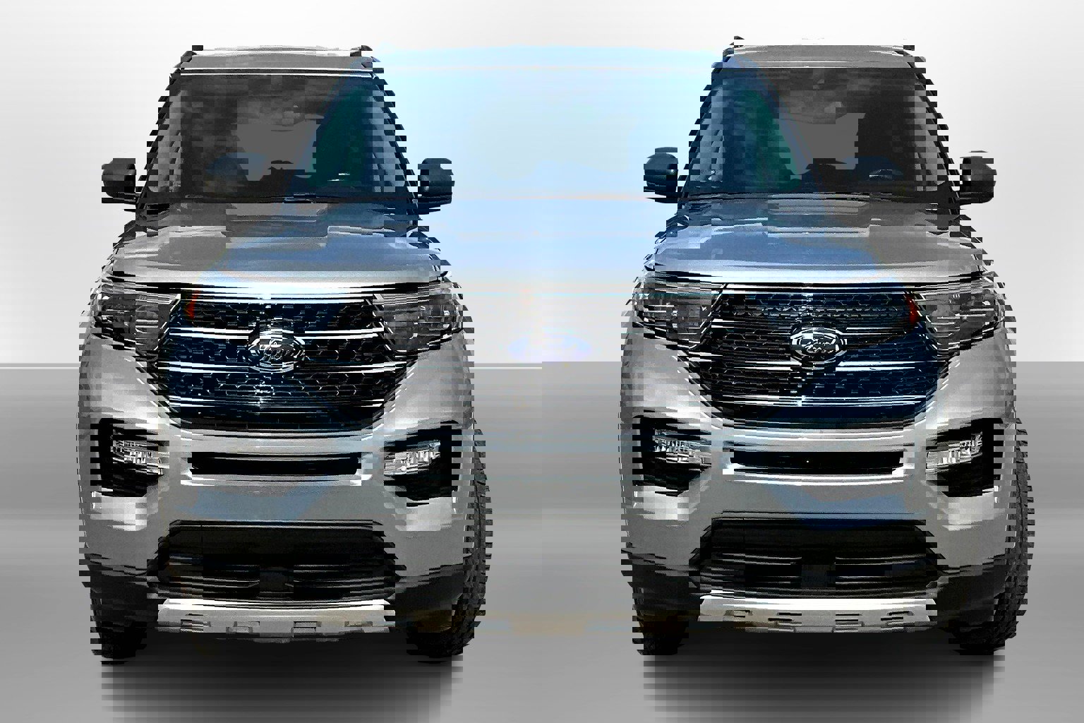 2022 Ford Explorer XLT photo 2