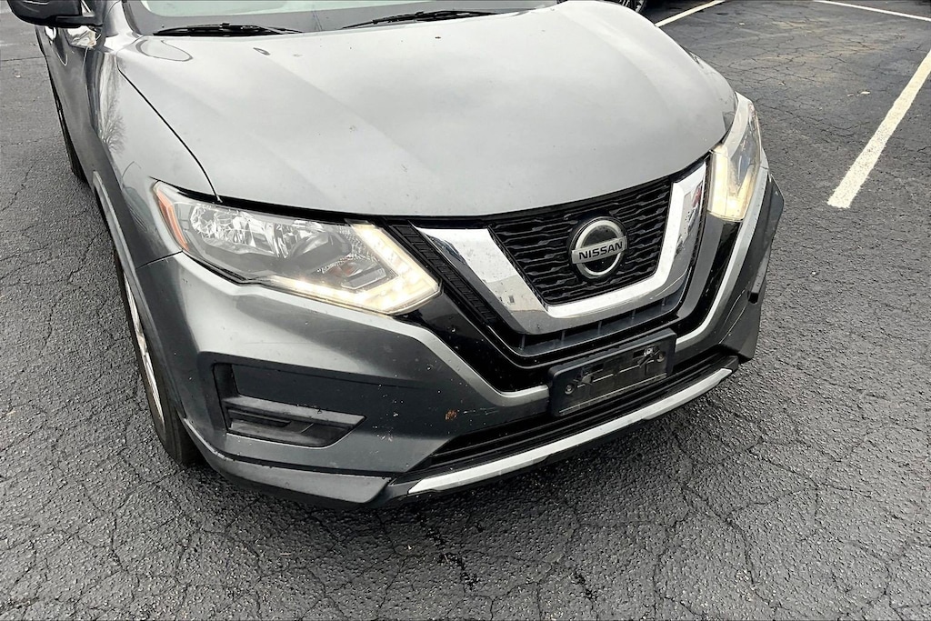Used 2018 Nissan Rogue SV SUV