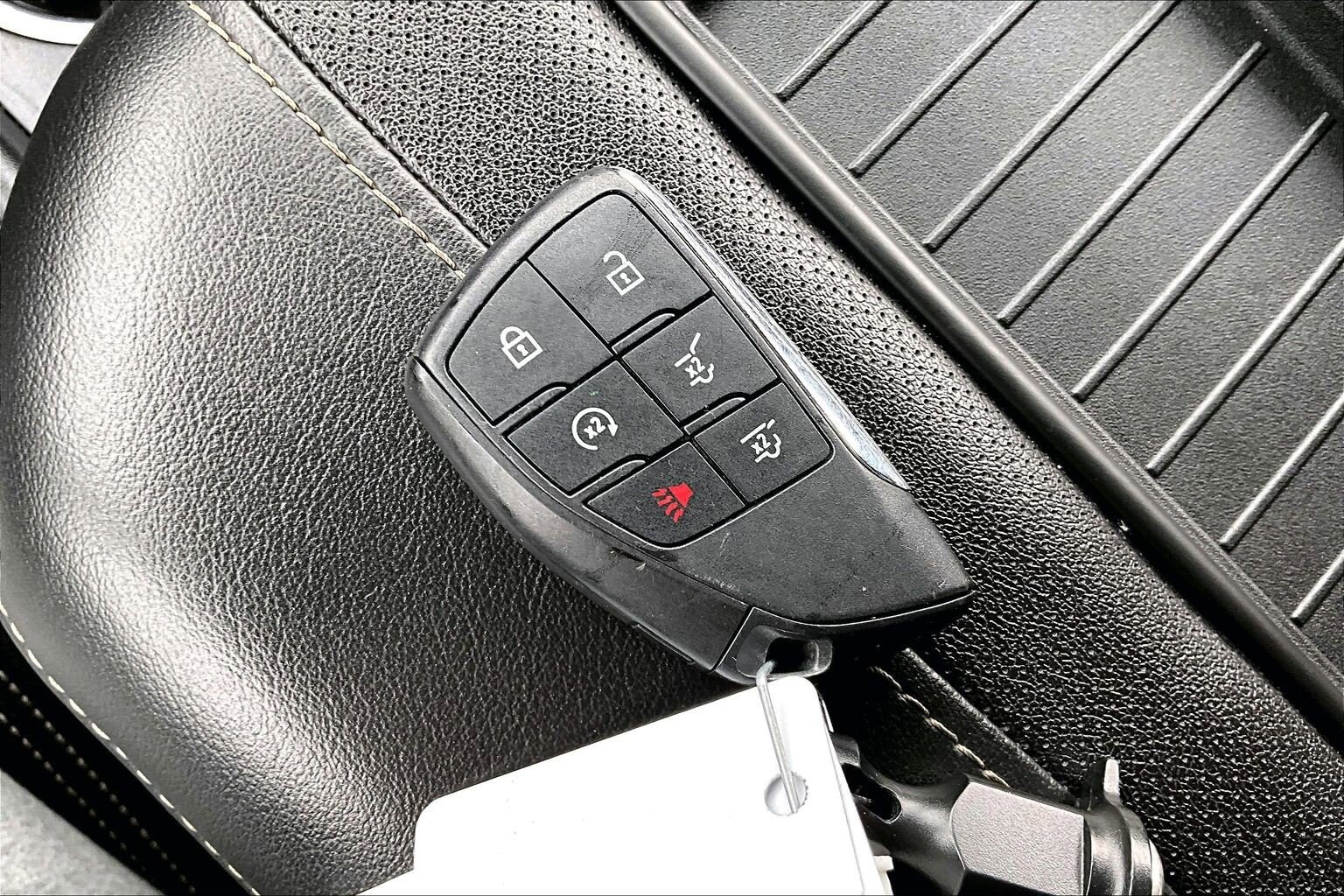 2023 Chevrolet Suburban Premier - Photo 12
