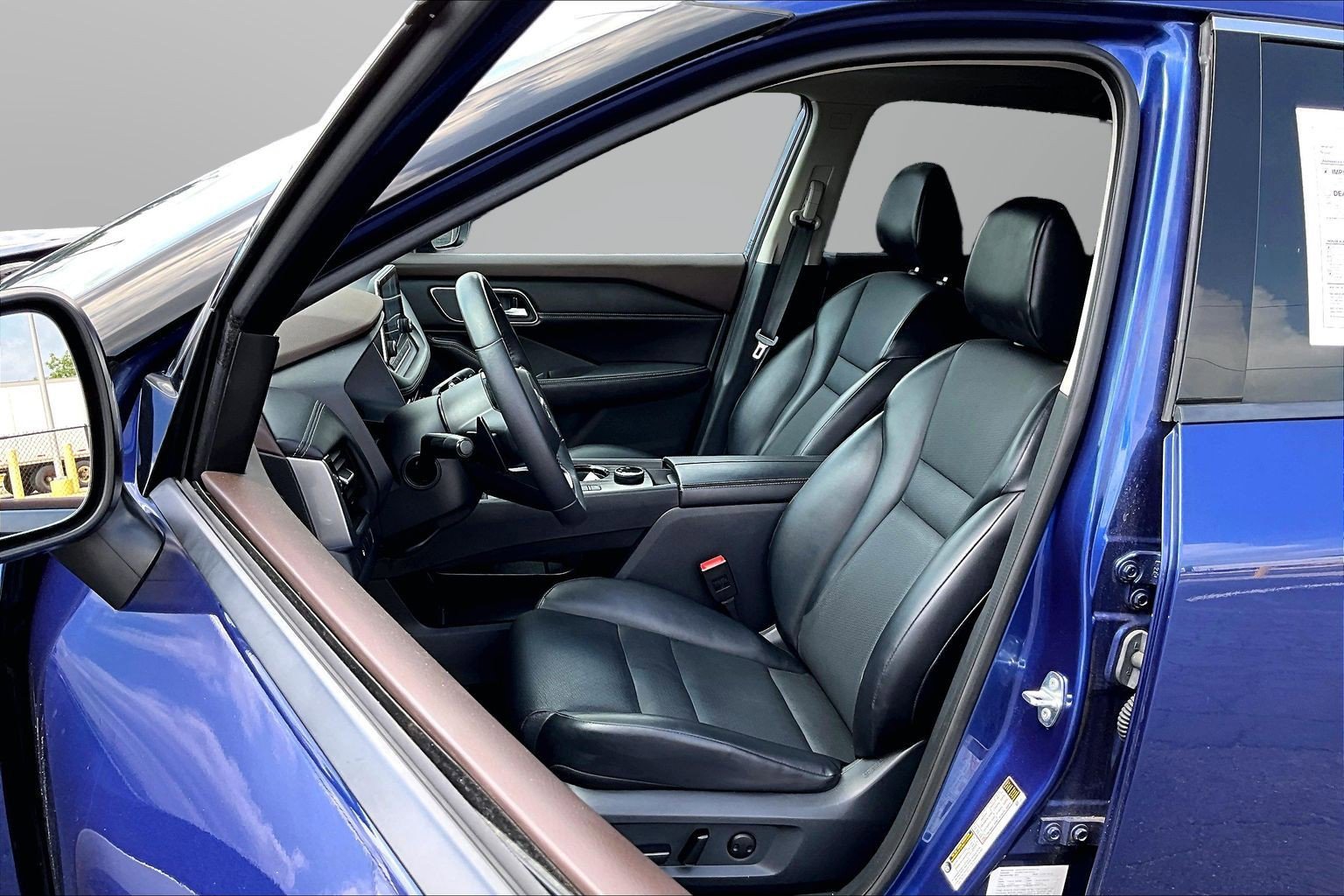 2021 Nissan Rogue SV - Photo 16