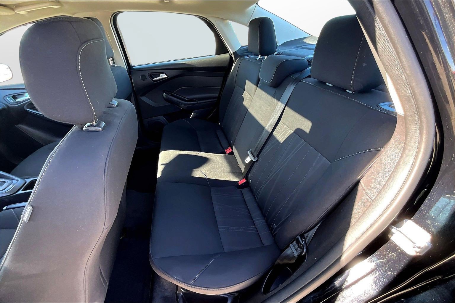 2018 Ford Focus SEL - Photo 18
